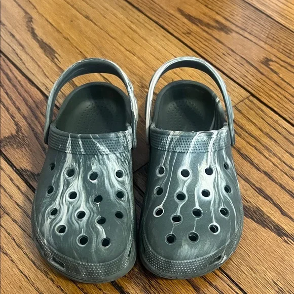 Kids Greenish Sandals - Picture 15 of 16